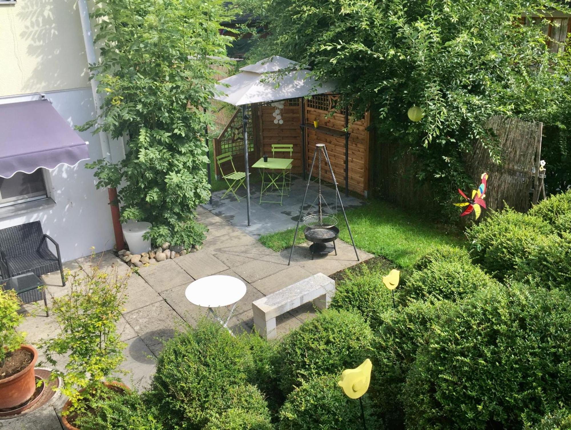 Joline Private Guest Apartment Just Feel At Home Jens エクステリア 写真